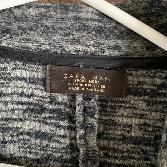 Zara Man Heathered Grey Peacoat - Picture 2 of 3
